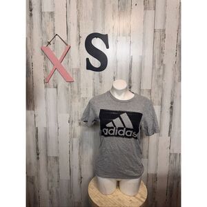 Adidas Gray Logo T-Shirt XS Athletic Graphic Tee Short Sleeve Activewear
